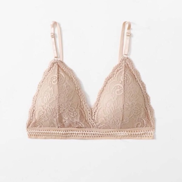 Brand new. Bras Size S but in reality it size like M. - Picture 1 of 4